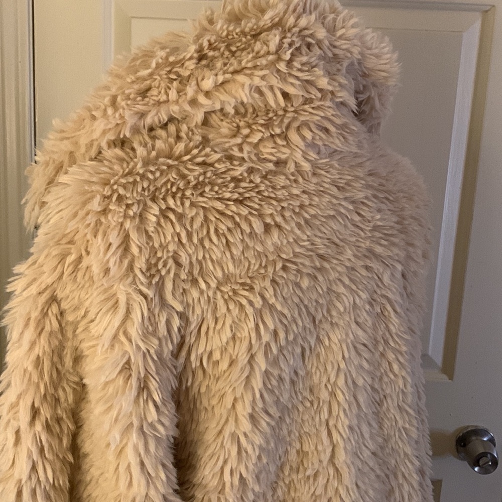 Free People! Angelina Embellished Sherpa Jacket Coat - Picture 9 of 16